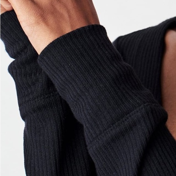 Faherty Legend™️ Rib Monroe Bodysuit, Black, Ribbed Long Sleeve, Size Large - Picture 4 of 16